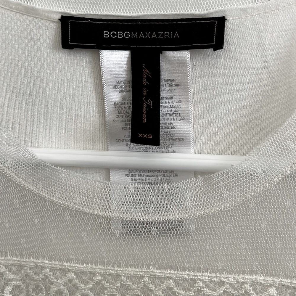 BCBG MAXAZRIA Short Sleeve Beautiful T Shirt - Picture 2 of 6